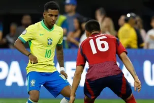 BRASIL ENFRENTA PARAGUAI ATRÁS DOS PRIMEIROS TRÊS PONTOS