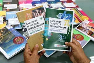 SEC FAZ CAMPANHA PARA DOAÇÃO DE MATERIAL ESCOLAR PARA ESTUDANTES GAÚCHOS