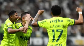 PALMEIRAS ATROPELA O ATLÉTICO-MG EM PLENA ARENA MRV