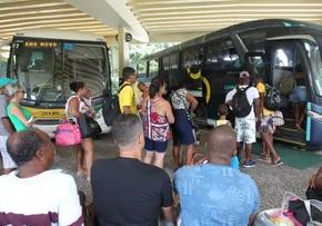 RODOVIÁRIA DE SALVADOR REGISTRA SAÍDA TRANQUILA DE PASSAGEIROS NO TERMINAL