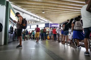 SAÍDA DE SALVADOR PARA O SÃO JOÃO TEM MOVIMENTO INTENSO