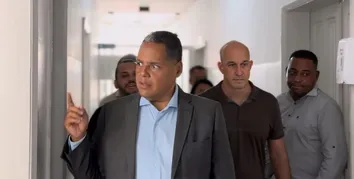 EM VISITA À SANTA CASA DE VALENÇA, DEPUTADO ANTONIO BRITO ANUNCIA PROJETO DE LEI PARA SALVAR AS SANTAS CASAS