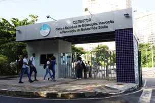 CAMPANHA DE VALORIZAÇÃO DAS ESCOLAS É LANÇADA EM SALVADOR COM A PARTICIPAÇÃO DE ESTUDANTES DA REDE PÚBLICA