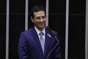 LEO PRATES DESTINA R$ 7 MILHÕES EM EMENDAS PARA A SAÚDE DE SALVADOR EM 2024