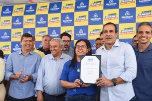 PREFEITURA INICIA REQUALIFICAÇÃO DO LARGO DO PAPAGAIO