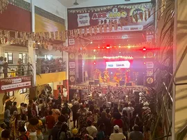 FORRÓ, SAMBA E MÚSICA AFRO TOMARAM CONTA DO ARRAIÁ DO ILÊ AIYÊ ONTEM (16)