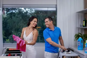 SAIBA COMO LAVAR, TIRAR O CHEIRO DE FUMAÇA E MANTER AS CORES DAS ROUPAS JUNINAS