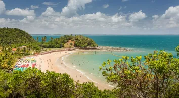PRAIA DE SALVADOR É CONSIDERADA A 5ª MELHOR DO MUNDO POR RANKING INTERNACIONAL; CONHEÇA