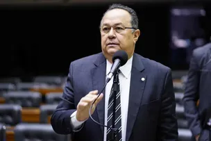 TROCA NO COMANDO DA BANCADA EVANGÉLICA DO CONGRESSO APROXIMA GOVERNO