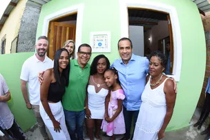 PREFEITURA ENTREGA MAIS 100 CASAS REFORMADAS PELO MORAR MELHOR NO RIO SENA