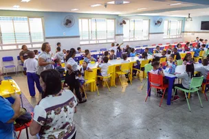 OITO MIL ALUNOS COM NECESSIDADES ESPECIAIS SÃO ASSISTIDOS NAS ESCOLAS MUNICIPAIS DE SALVADOR