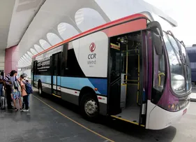 CCR METRÔ DISPONIBILIZA ÔNIBUS GRATUITO APÓS PANE ELÉTRICA