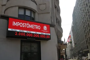 BRASILEIROS JÁ CONTRIBUÍRAM COM R$ 2 TRILHÕES EM IMPOSTOS, DIZ ACSP