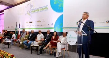 FÓRUM DEBATE MELHORIAS DOS INDICADORES EDUCACIONAIS EM ESCOLAS PÚBLICAS BAIANAS