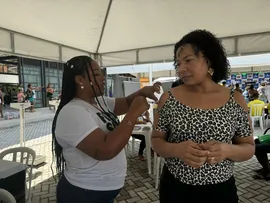 SAÚDE PROMOVE MAIS DE MIL ATENDIMENTOS DURANTE A 2ª FEIRA SOCIAL DO NOVO MANÉ DENDÊ