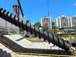 MAIOR BOMBA PARAFUSO DA AMÉRICA LATINA É INSTALADA EM SISTEMA DE ESGOTAMENTO SANITÁRIO DE SALVADOR