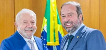 GOVERNO LULA PÕE SIGILO DE 100 ANOS E NEGA ACESSO A DECLARAÇÃO DE MINISTRO; ENTENDA