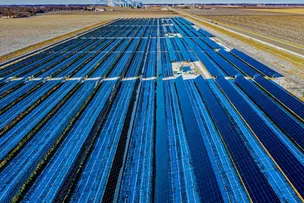 GERAÇÃO PRÓPRIA DE ENERGIA SOLAR NA BAHIA ATINGE MAIS DE R$ 6,4 BILHÕES EM INVESTIMENTOS ACUMULADOS, DIZ ABSOLAR