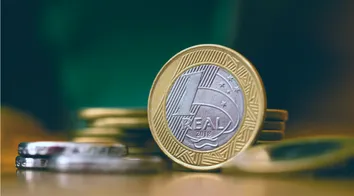 REAL COMPLETA 30 ANOS COM DESAFIO DE MANTER PODER DE COMPRA