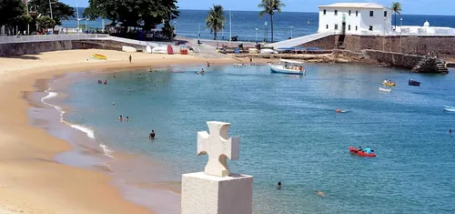 CONFIRA A PREVISÃO DO TEMPO E QUAIS PRAIAS ESTÃO PRÓPRIAS PARA BANHO NESTE FIM DE SEMANA NA BAHIA