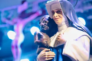 EXALTAÇÃO AO LEGADO DE SANTA DULCE DOS POBRES ENCERRA FESTEJOS À RELIGIOSA EM SALVADOR