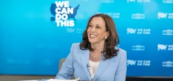 CAMPANHA DE KAMALA HARRIS ARRECADOU US$ 540 MILHÕES EM UM MÊS