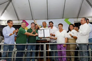 PRODUÇÃO DE MEL E ESCOAMENTO DA PRODUÇÃO GANHAM REFORÇO EM MUNICÍPIOS DO SEMIÁRIDO BAIANO