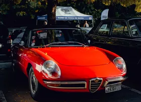 EXPOSIÇÃO DE CARROS ANTIGOS MOVIMENTA LAURO DE FREITAS; SAIBA MAIS