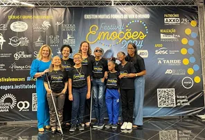 SOLIDARIEDADE EM CENA: FESTIVAL EMOÇÕES MOBILIZA SALVADOR EM PROL DO INSTITUTO DE CEGOS DA BAHIA