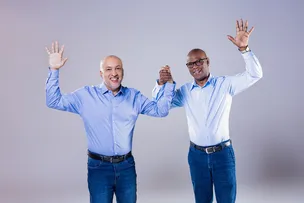 ZEZINHO OLIVEIRA LANÇA CANDIDATURA À REELEIÇÃO PARA PREFEITO DE ITAPARICA NESTA SEXTA-FEIRA (16)