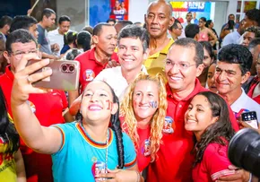 TITO INAUGURA COMITÊ CENTRAL COM GRANDE MOBILIZAÇÃO POPULAR
