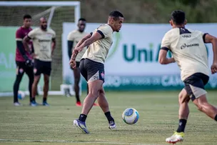 VITÓRIA VISITA SÃO PAULO PARA SE AFASTAR DA ZONA DE REBAIXAMENTO NO BRASILEIRÃO
