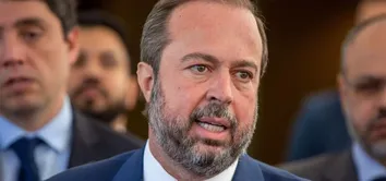 ‘NÃO HÁ TEMPO’ PARA DECRETAR HORÁRIO DE VERÃO, DIZ MINISTRO