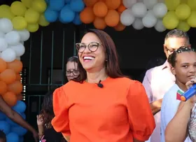 PREFEITA DE ARACI COMETE CRIME DE ASSÉDIO ELEITORAL E ENFRENTA DENÚNCIAS NA JUSTIÇA