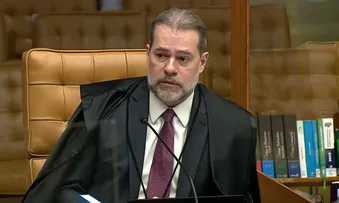 TOFFOLI É INTERNADO COM INFLAMAÇÃO NOS PULMÕES