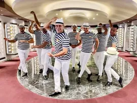 SHOPPING ITAIGARA CELEBRA DIA DO CLIENTE COM EDIÇÃO COM EDIÇÃO ESPECIAL DO TARDE DANÇANTE