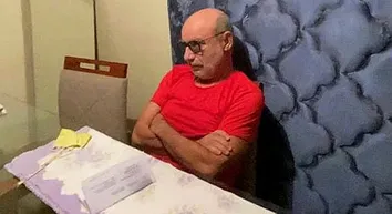 JUSTIÇA ELEITORAL CONFIRMA CANDIDATURA DE FABRÍCIO QUEIROZ NO RIO DE JANEIRO