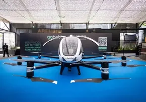 CARRO VOADOR REALIZA PRIMEIRO VOO EXPERIMENTAL NO BRASIL