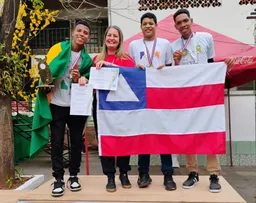 FEIRA DE INICIAÇÃO CIENTÍFICA INTERNACIONAL PREMIA ESTUDANTES DA REDE ESTADUAL