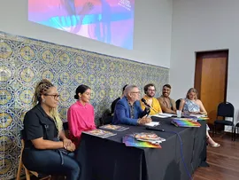 APENAS 25% DA POPULAÇÃO LGBTQIA+ CONSEGUIU EMPREGO FORMAL EM 2023, REVELA ESTUDO
