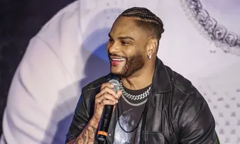 TONY SALLES COMUNICA SAÍDA DA BANDA PARANGOLÉ E ANUNCIA CARREIRA SOLO; CONFIRA