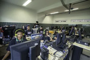 GAME MADE IN BAHIA: CRIAÇÃO DE JOGOS ATRAI ESTUDANTES EM CAMAÇARI