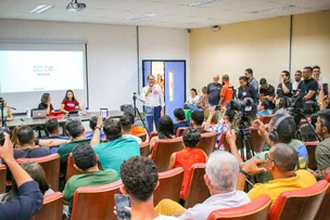 TITO DESTACA IMPLANTAÇÃO DO HOSPITAL UNIVERSITÁRIO EM DEBATE NA UFOB E SE SOBRESSAI COMO O MAIS PREPARADO PARA GOVERNAR