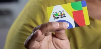 GOLPISTAS MIRAM BENEFICIÁRIOS DO BOLSA FAMÍLIA: CAIXA ALERTA SOBRE CUIDADOS