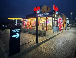 MODELO DE NEGÓCIO DRIVE-THRU É APOSTA DO BOB’S PARA EXPANSÃO DA REDE