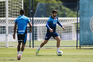 EVERALDO SE ISOLA NA ARTILHARIA DO BAHIA NO BRASILEIRÃO