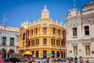 PALACETE TIRA-CHAPÉU É REINAUGURADO NO CENTRO HISTÓRICO