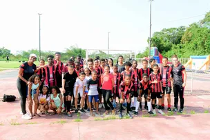 CRIANÇAS DA REDE MUNICIPAL DE ENSINO CELEBRAM O DIA DAS CRIANÇAS NO ESTÁDIO DO BARRADÃO
