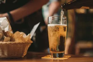 PODE BEBER NO DIA DAS ELEIÇÕES? VEJA AS REGRAS DE CADA ESTADO