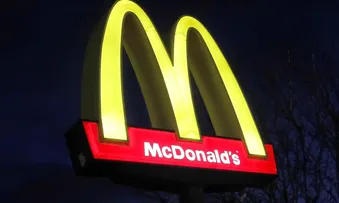 EUA: SURTO DE E. COLI PODE ESTAR RELACIONADO A SANDUÍCHE DO MCDONALDS